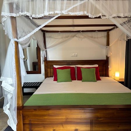 The Tide'S Tale Hotel Galle Exterior foto